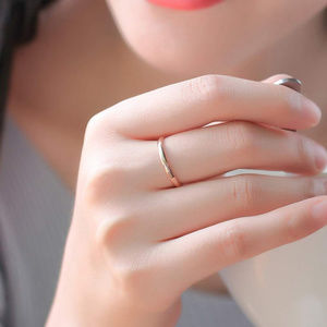 ⬇️ Size 8 Rose Gold Minimalist Ring Smooth Band